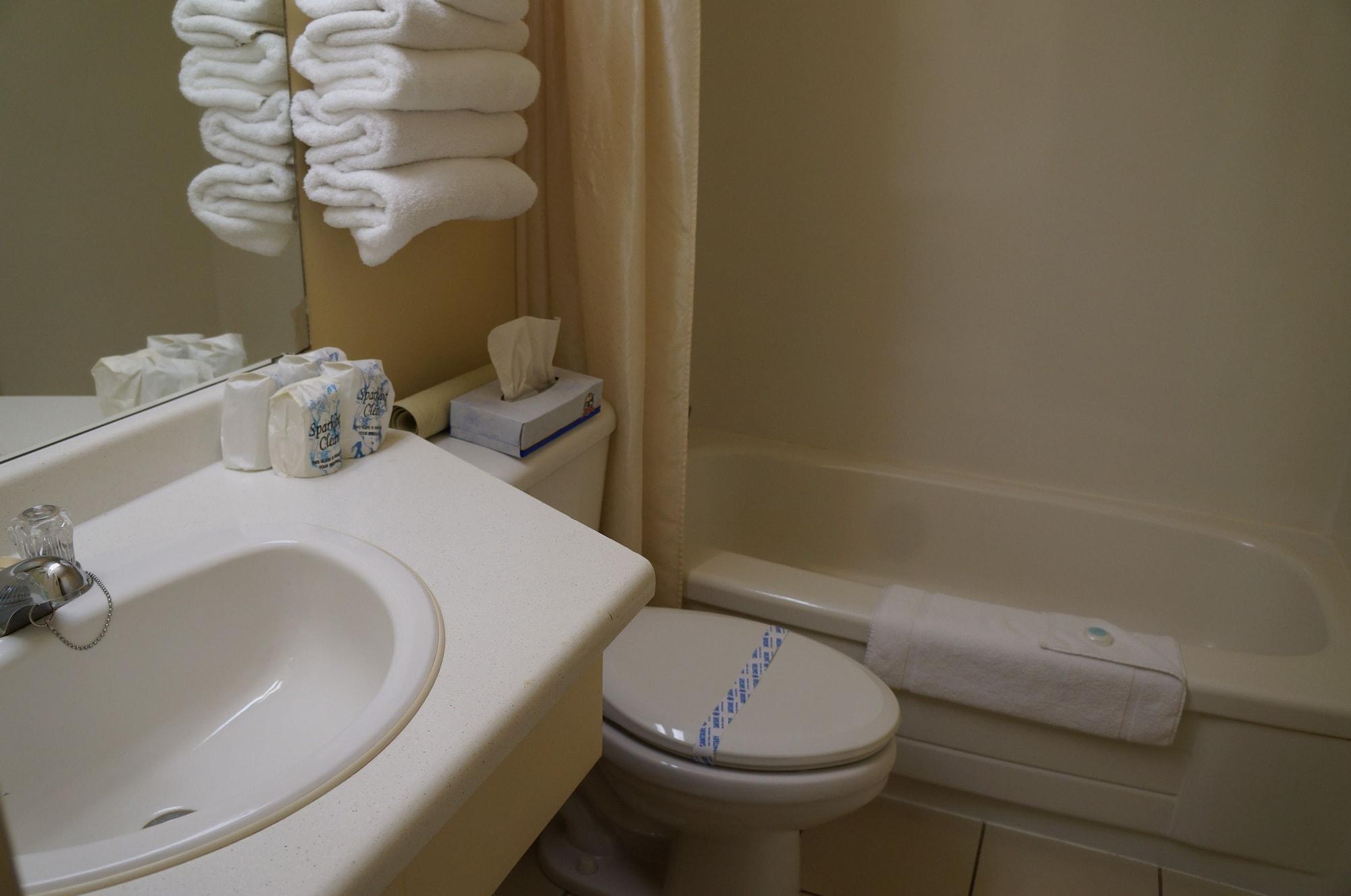 Westward Inn & Suites Langley Dış mekan fotoğraf